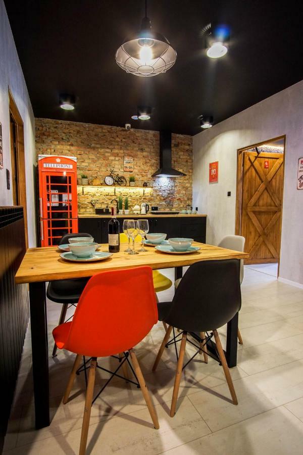 Retro Apartments Жешув Экстерьер фото